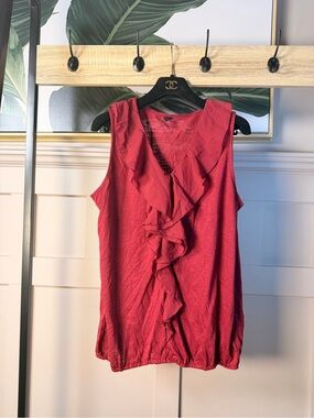 Sleeveless Ruffle Front Women's Top - Red L